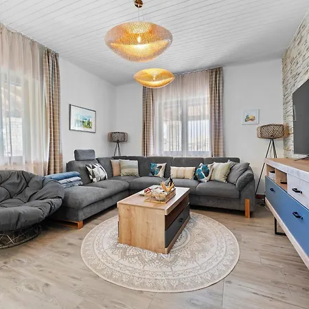 Family Retreat House Begonija With Pool And Bbq * Burici
