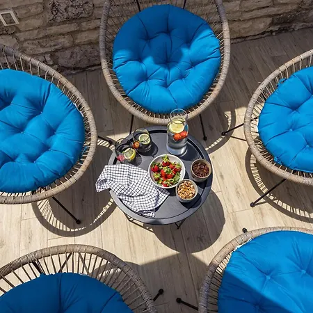 Family Retreat House Begonija With Pool And Bbq *